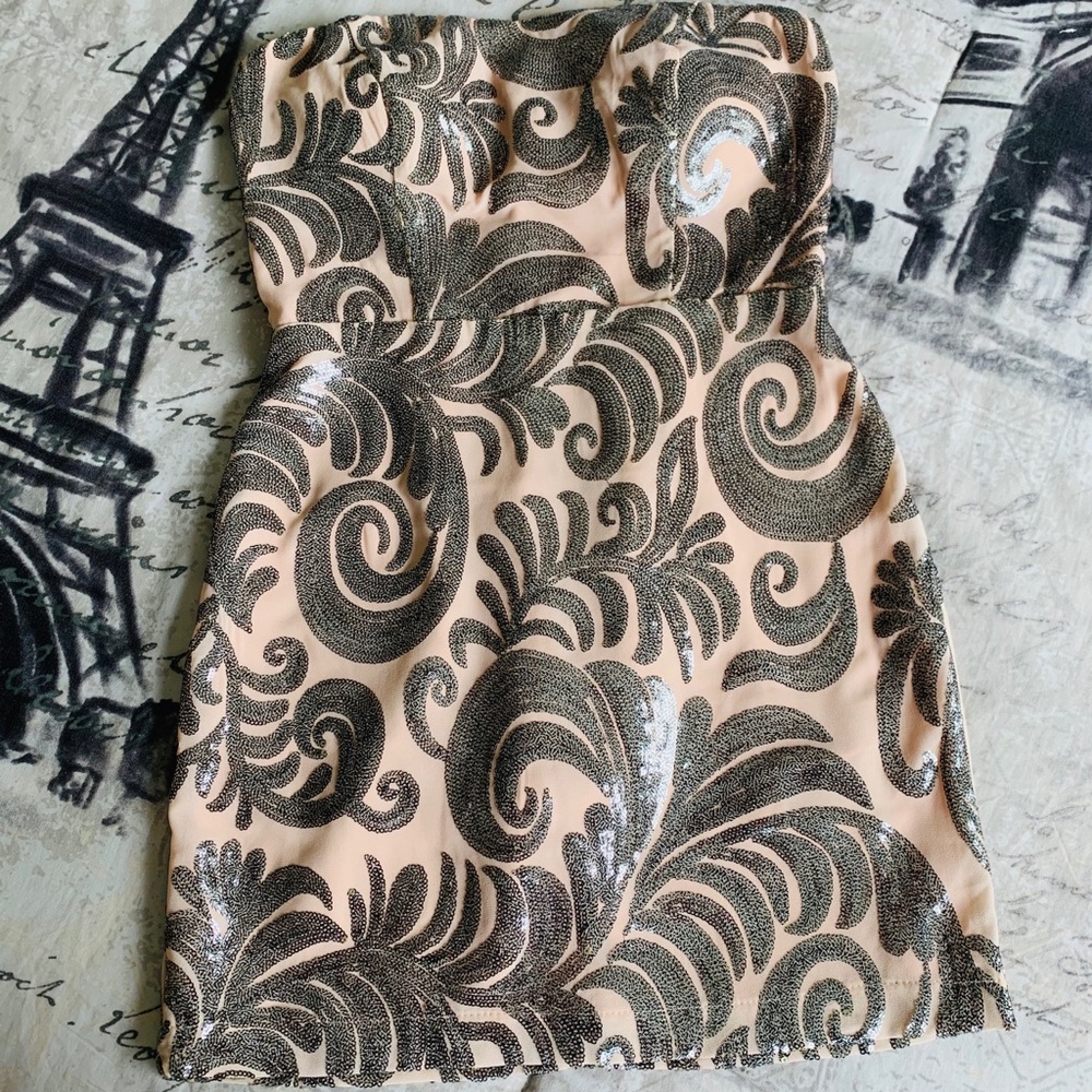 Forever 21 dress - Picture 2 of 5